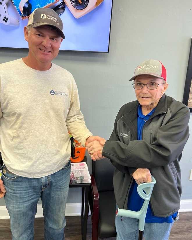 tommy&#x20;jennings&#x20;reunited&#x20;with&#x20;high&#x20;school&#x20;ring&#x20;after&#x20;losing&#x20;it&#x20;47&#x20;years&#x20;ago.