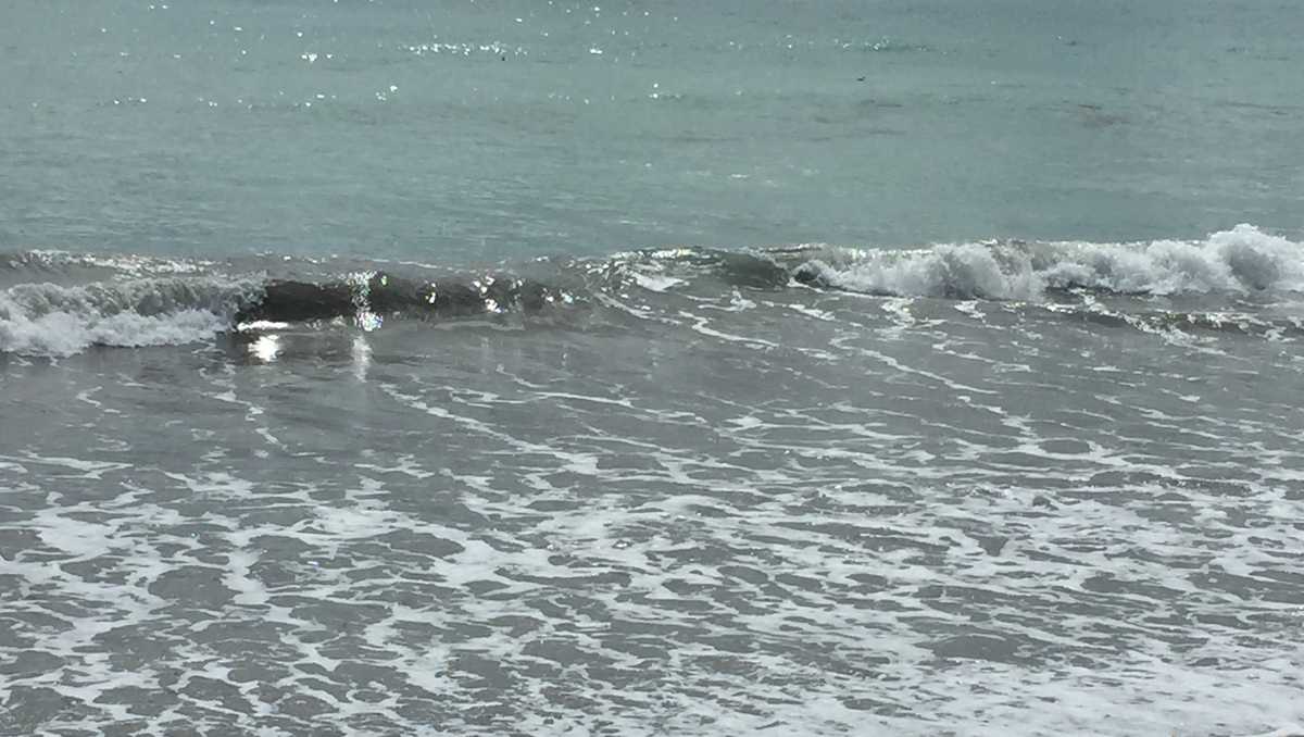 Man dies, total of 5 people rescued after caught in Florida rip current