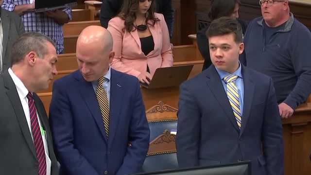 Kyle Rittenhouse trial: Motion to dismiss juror before testimony - Vimarsana News