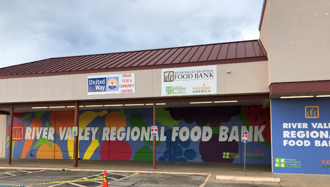 River Valley Regional Food Bank Handing Out Veteran Boxes