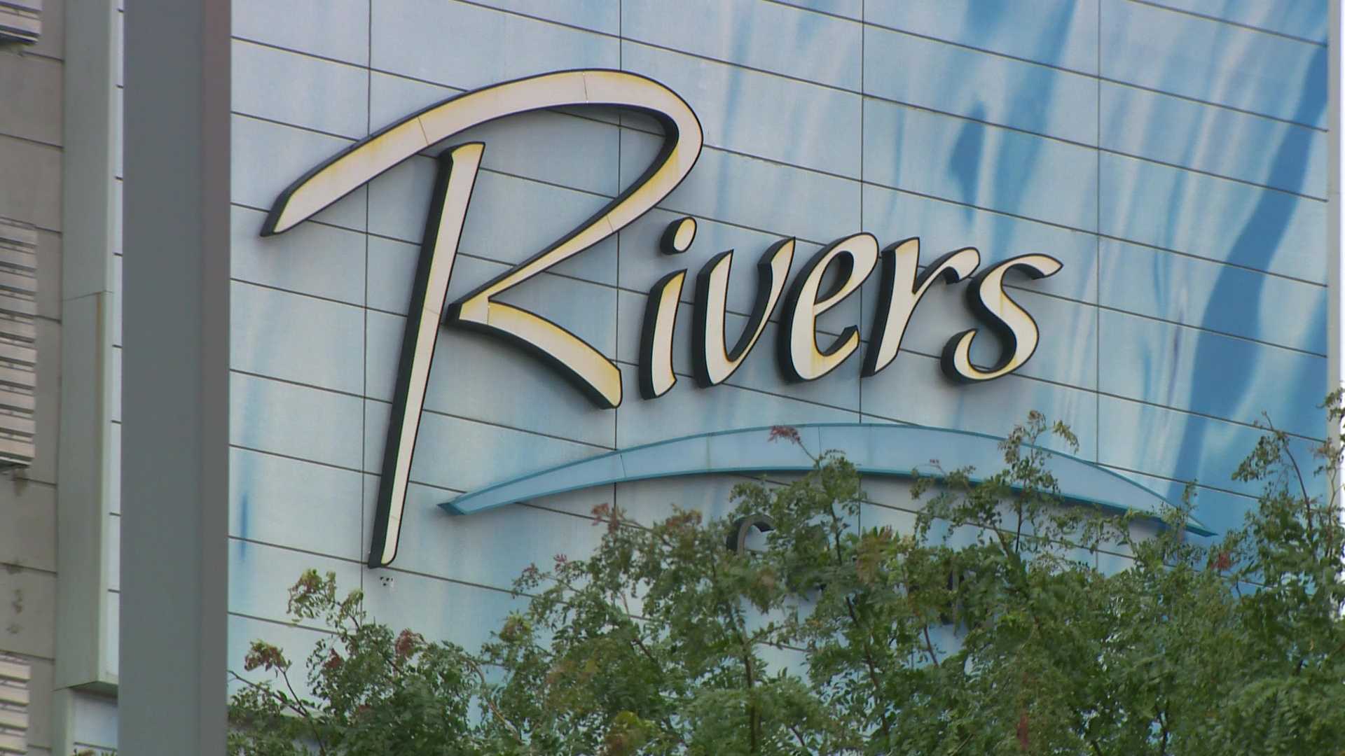 is there a rivers casino in philadelphia