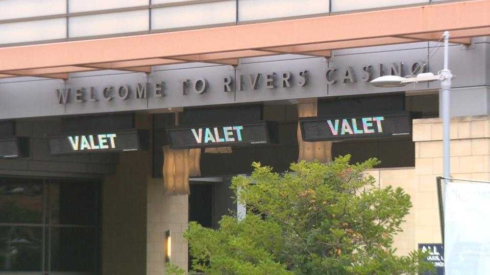 Rivers Casino accused of illegally recording customers' text messages