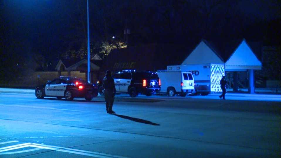 Man in custody after police standoff in Riverside