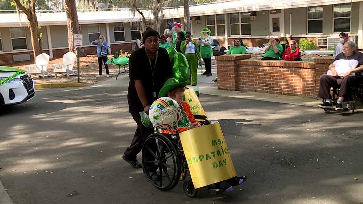 st paddys day parade 2025 savannah