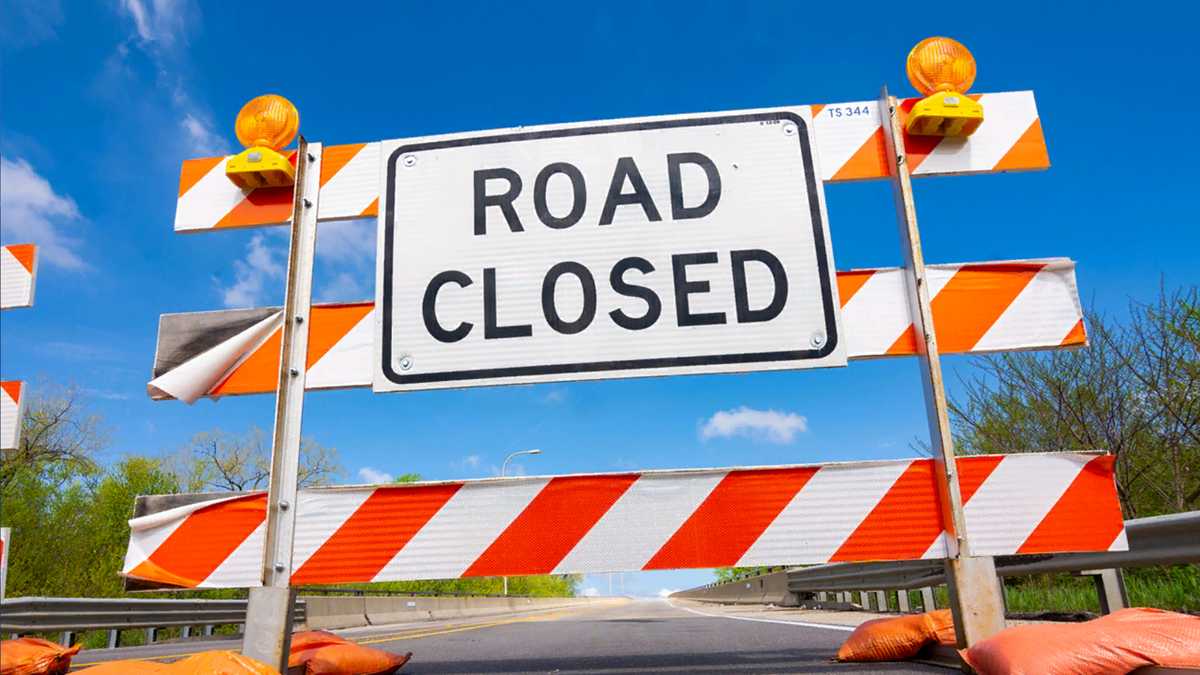 North Carolina: Road closure in Greensboro following downed power lines