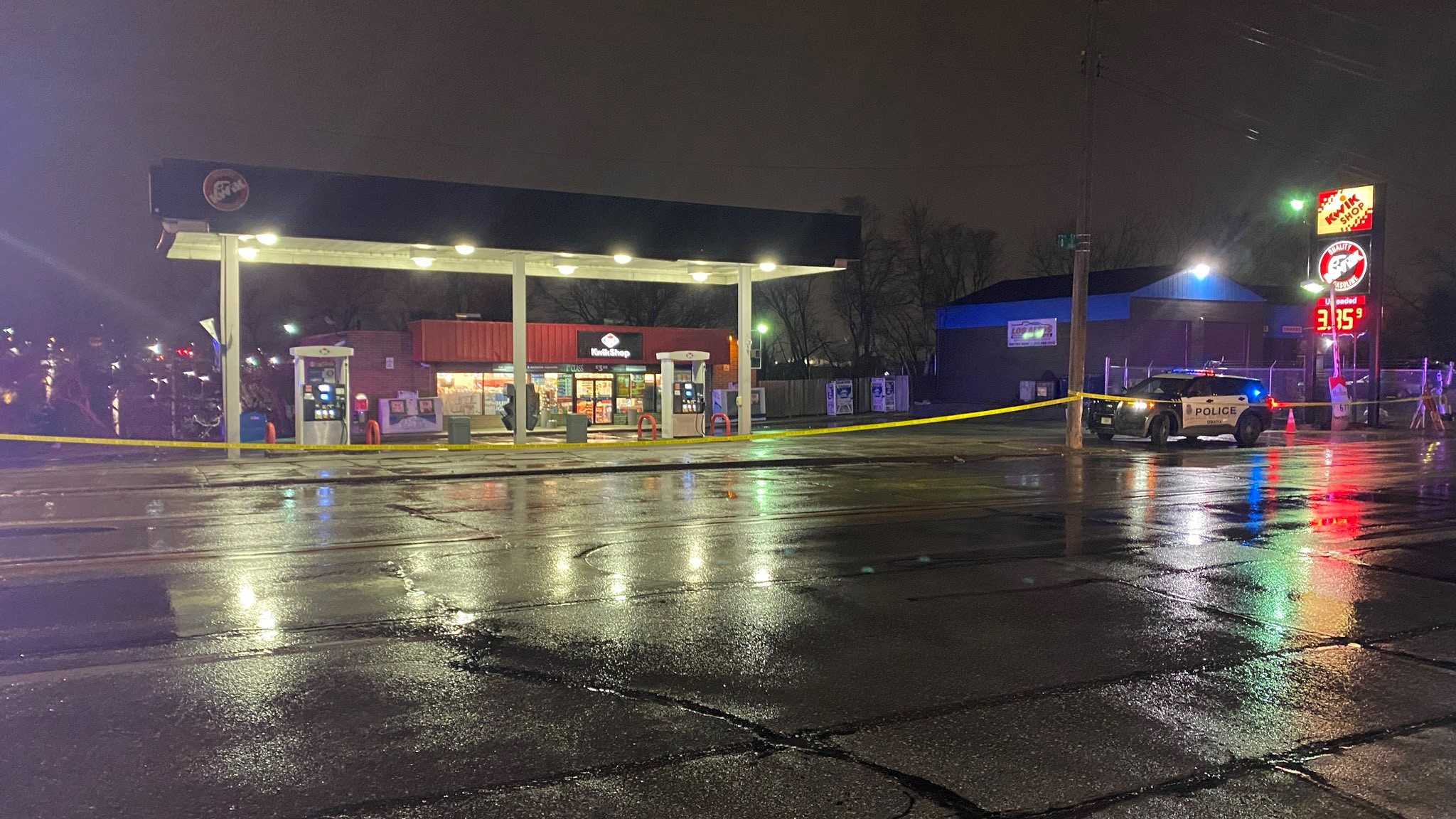 Employees At Two Omaha Gas Stations Robbed At Gunpoint