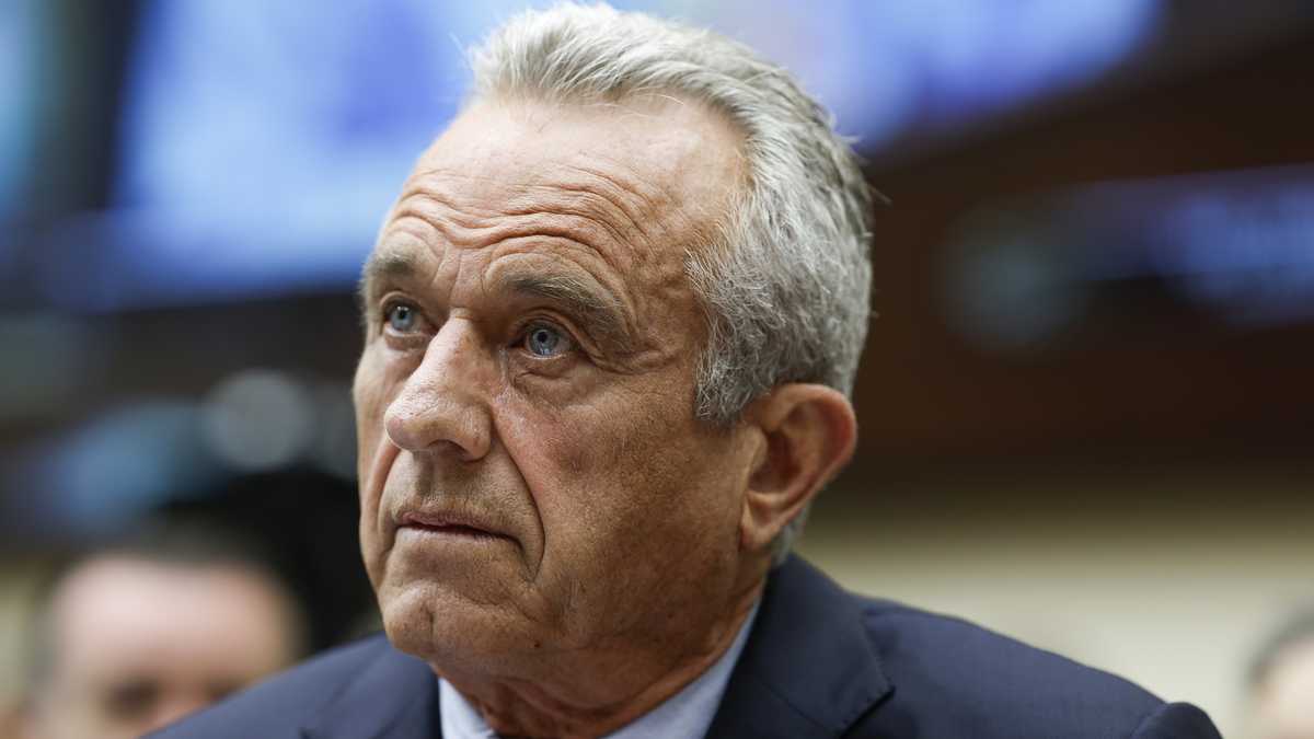 Kennedy Appointed US Vaccine Panel Revises Childhood Immunization, Approves New Infant RSV Shot