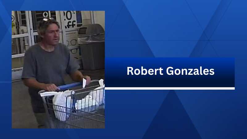 Des Moines kidnapping suspect on the run from police