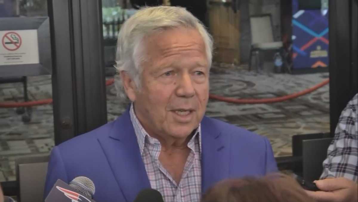 Patriots owner Robert Kraft says he can 'hope and pray' Rob