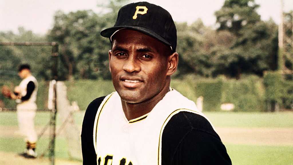 Vintage Pittsburgh Pirates Roberto Clemente Throwback Baseball 