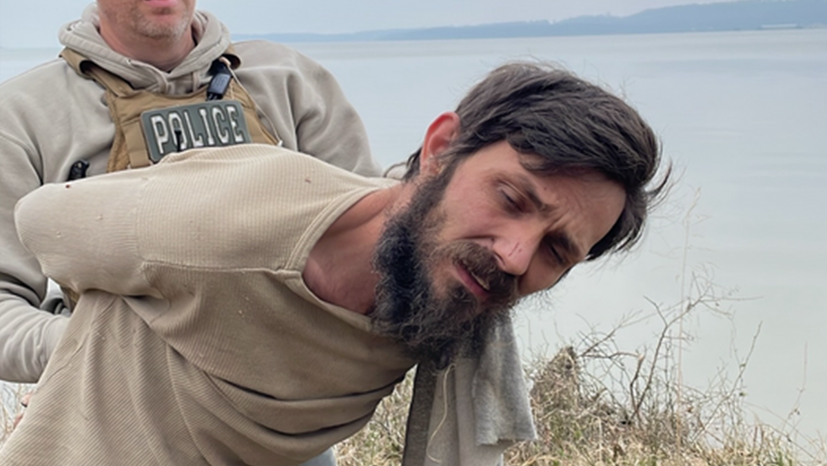 Oklahoma inmate on run for 12 days captured after allegedly hijacking car and kidnapping passenger