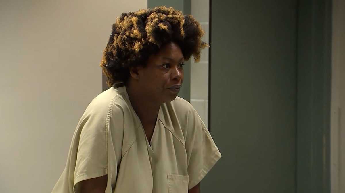 Police Woman tried to poison sons with lighter fluidlaced soda