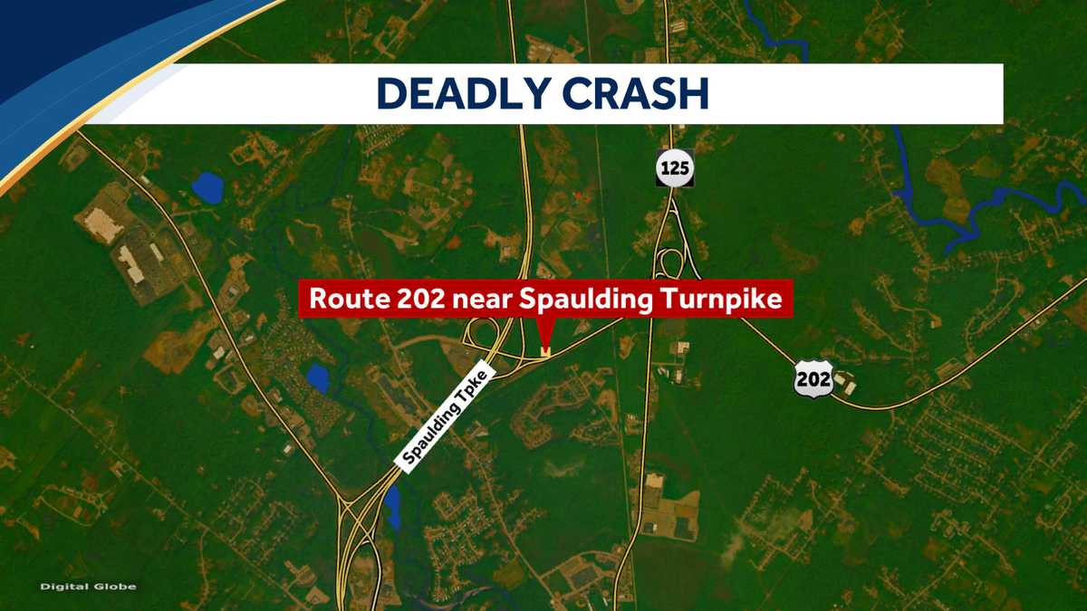 Man dies in crash in Rochester, New Hampshire