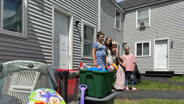 Rockland mother fears homelessness after losing apartment - Vimarsana News