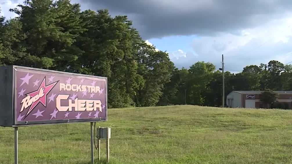 Rockstar Cheer closing gym 'indefinitely' amid lawsuits