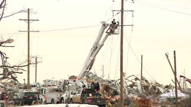 Rolling Fork residents try to recover after deadly tornado - Vimarsana News