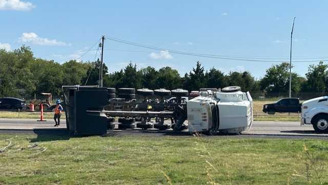 Rollover crash on I-240 causes multiple fires in OKC - KOCO