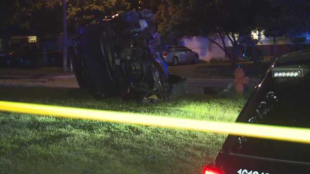 Man dies in multi-vehicle rollover crash in southwest Oklahoma City