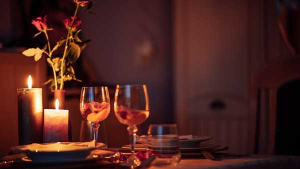 Malone's named one of the most romantic restaurants in the U.S. - Vimarsana News