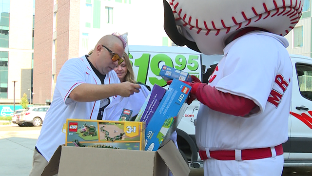 Massive LEGO donation made to children at Cincinnati's Ronald McDonald House - Vimarsana News