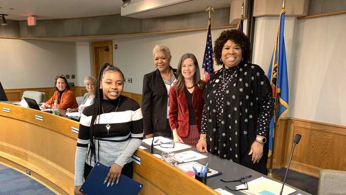 13-year-old girl who was shot at Roselawn strip mall honored for bravery