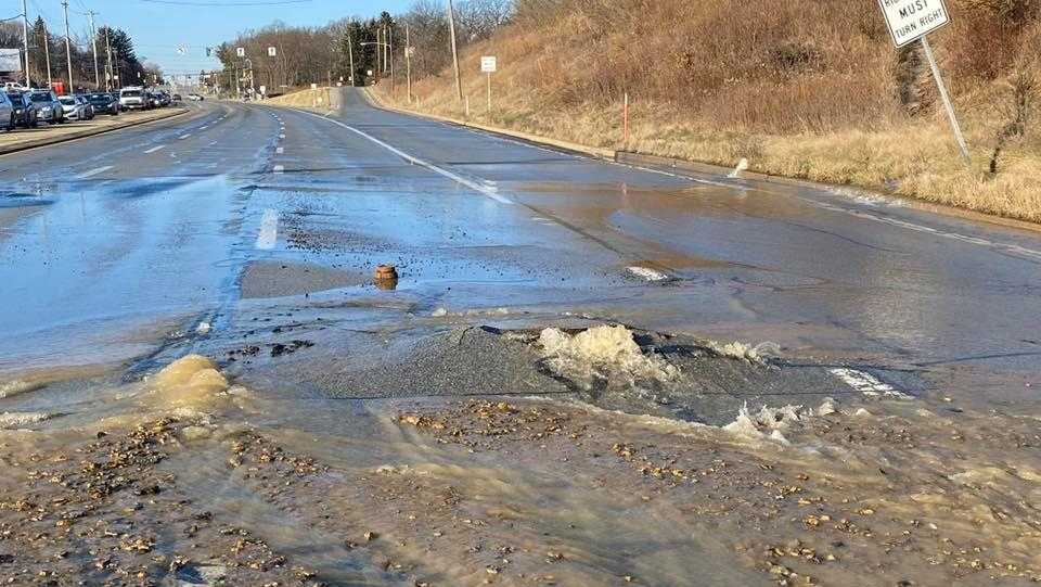 Part of McKnight Road closed due to water main break