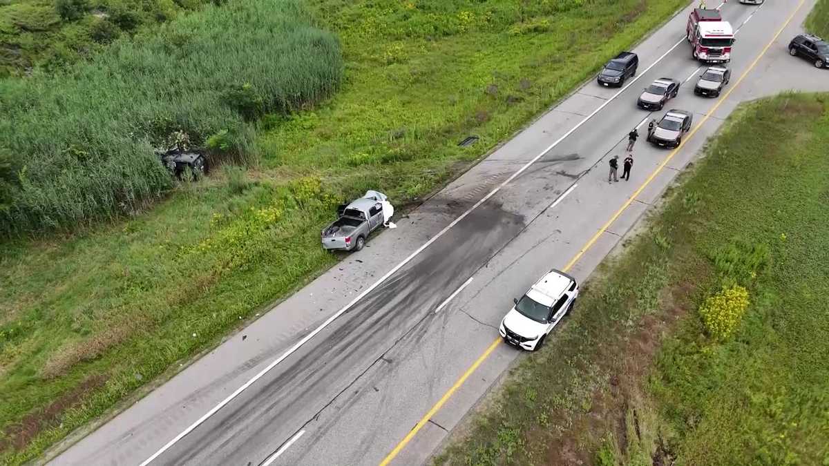 Three dead in mass accident on Route 101 in New Hampshire