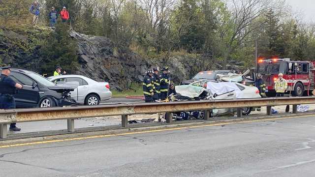 2 dead in Salem crash involving likely wrong-way driver - Vimarsana News