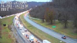 Crash causes major delays on Route 283 in Dauphin County