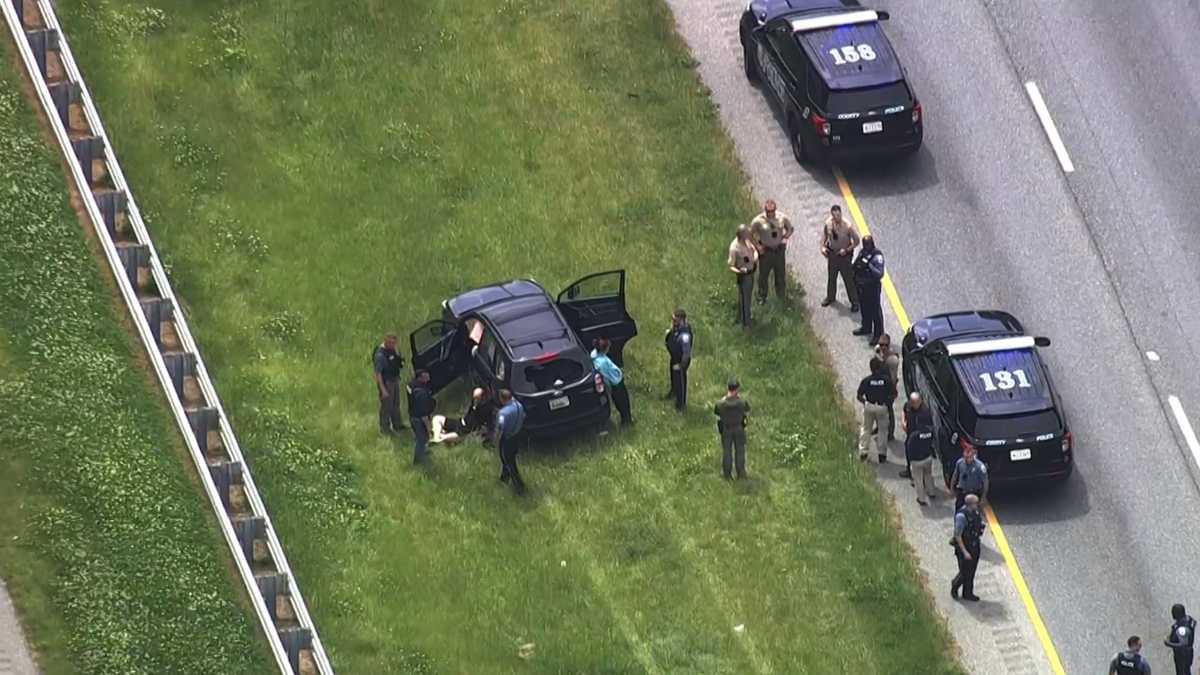 Police 2 Arrested After Vehicle Flees Officers In Baltimore City