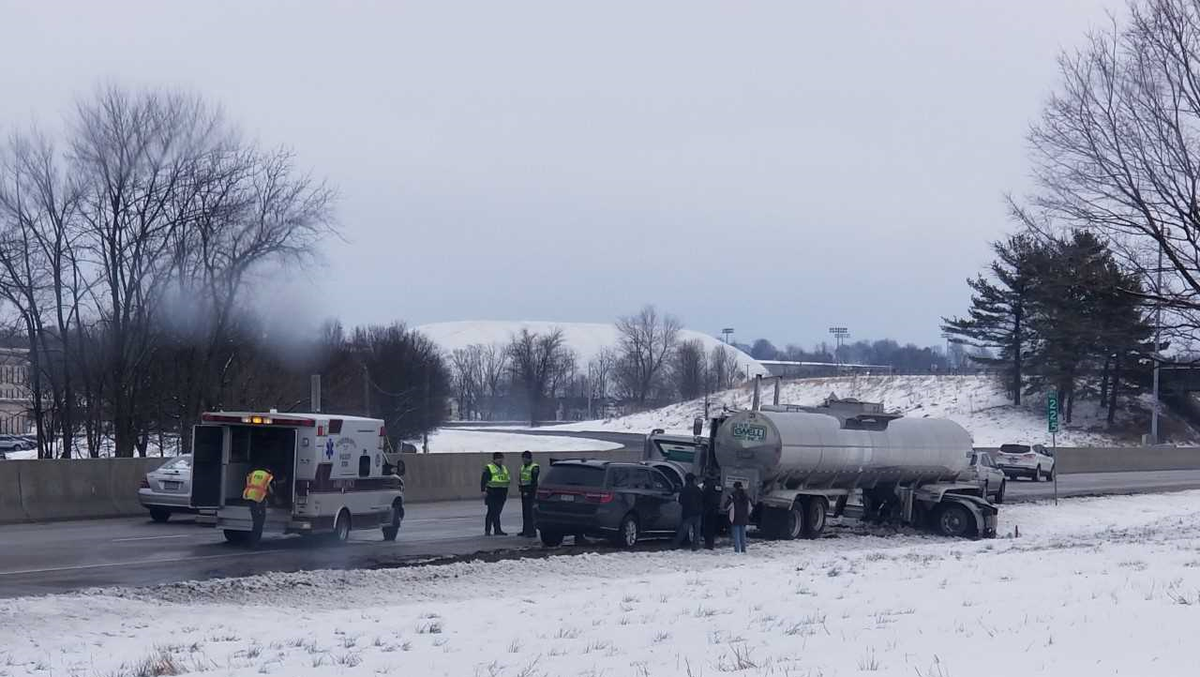 2 Vehicle Crash Slows Traffic On 283 East In Lancaster County 3882