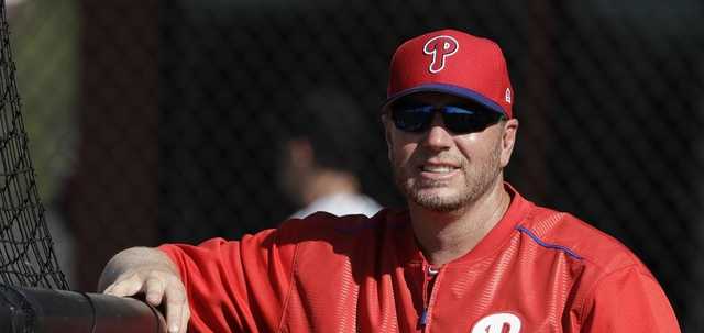 Gallery: Former MLB star Roy Halladay dead in plane crash in Pasco