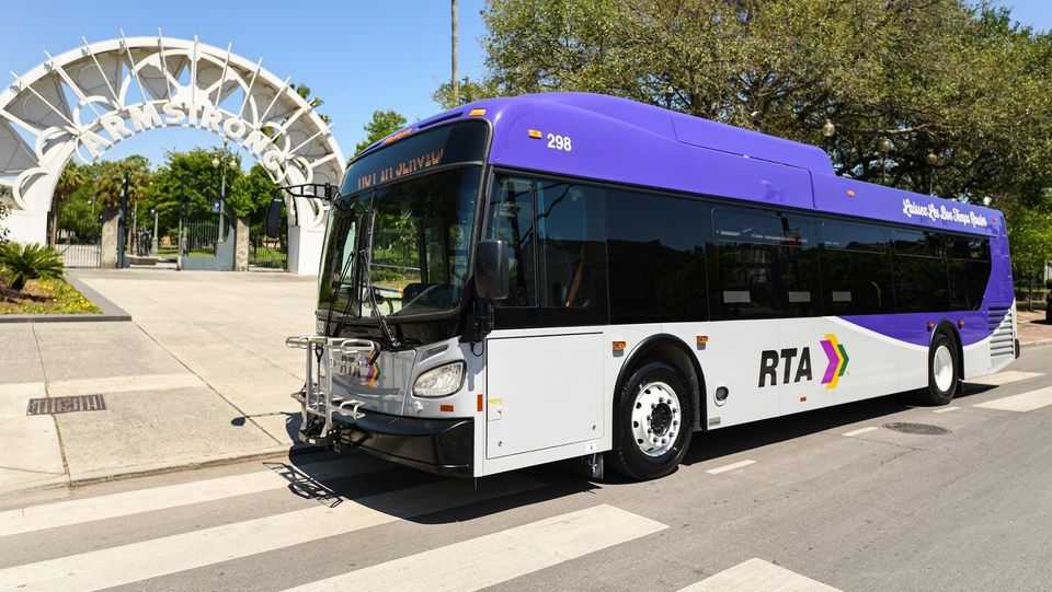 RTA offers free rides on buses, streetcars and ferries for early voting and Election Day