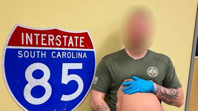 South Carolina: Drugs hidden in rubber pregnancy belly - Vimarsana News