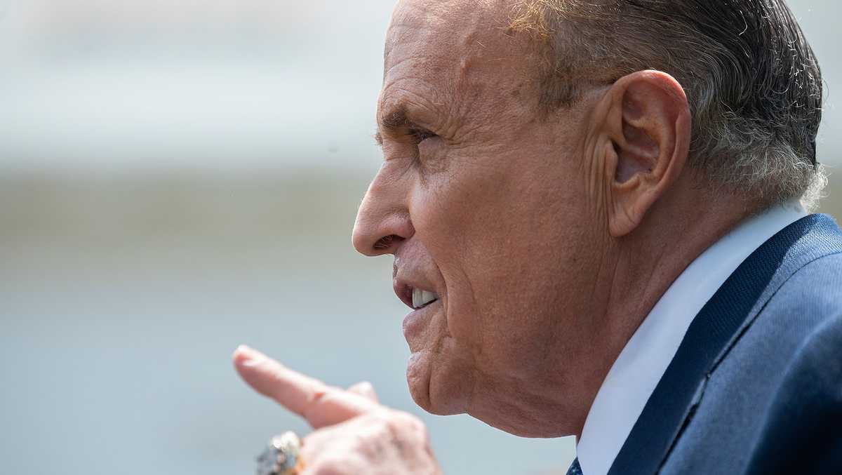 Rudy Giuliani lawyers told he’s target of Georgia election probe