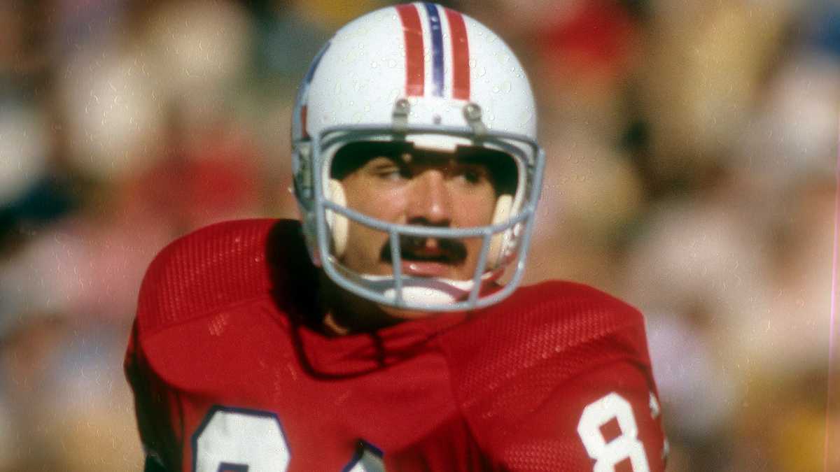 Former 49ers tight end Russ Francis, 70, dies in plane crash