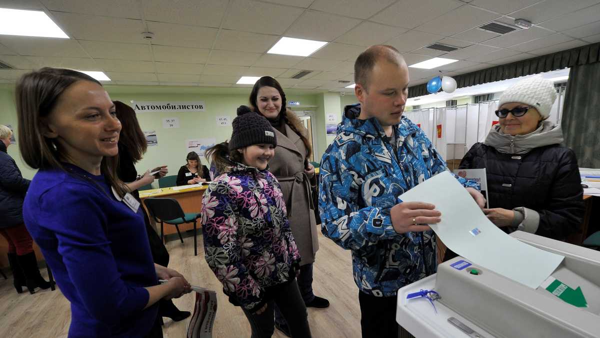 Polls open in Russia as Putin eyes 4th presidential term