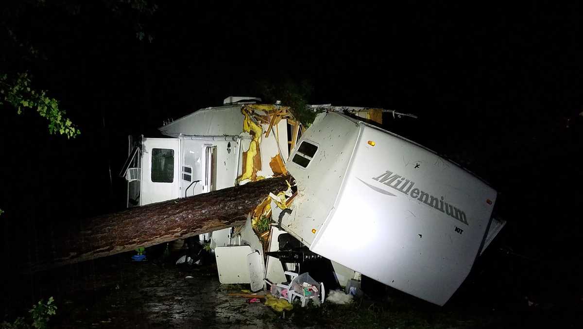 Police: 2-year-old girl killed when tree falls on mobile home