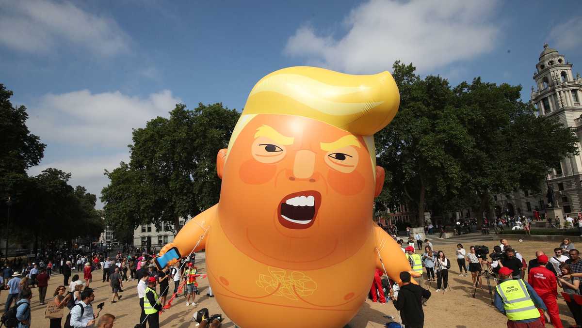 baby trump balloon deflated 4th of july