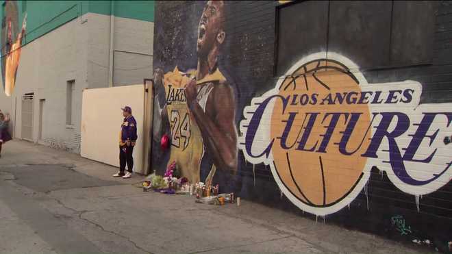 Kobe Bryant Mural Becomes Makeshift Shrine To Honor Legendary L A