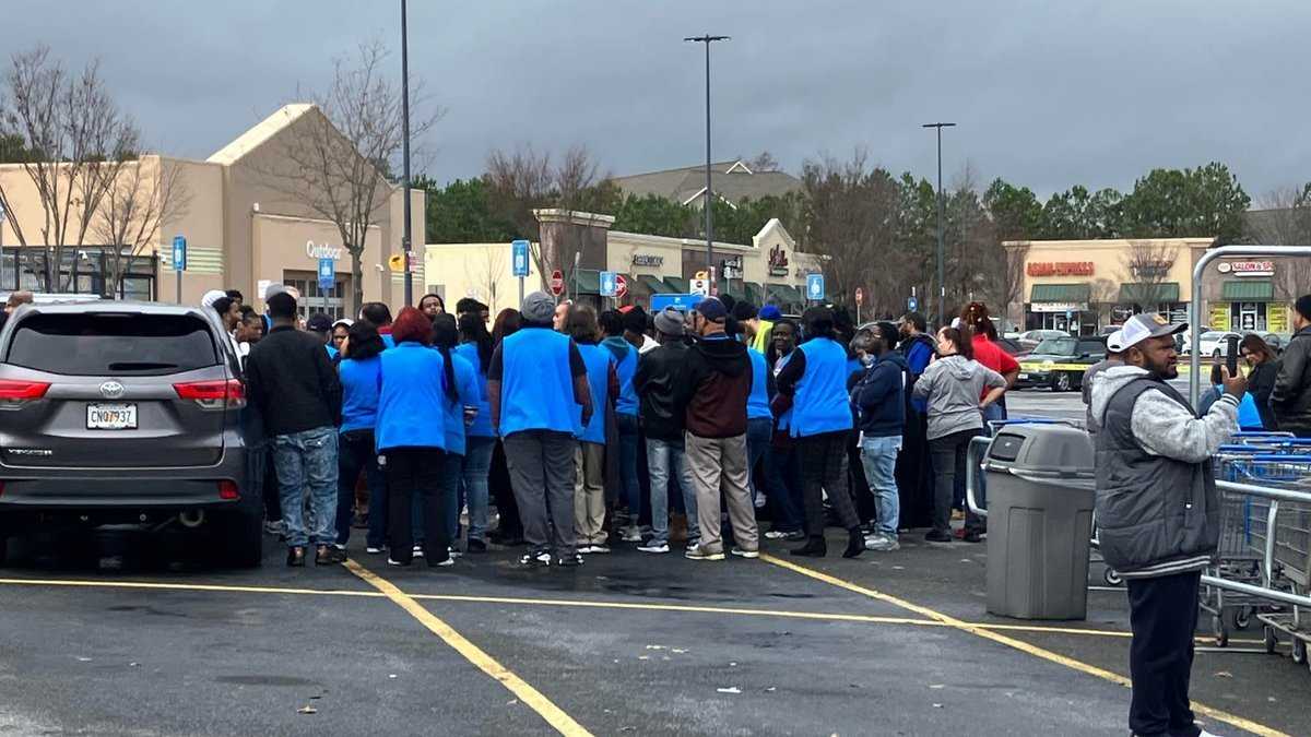 Walmart shooting injures 'several,' store evacuated
