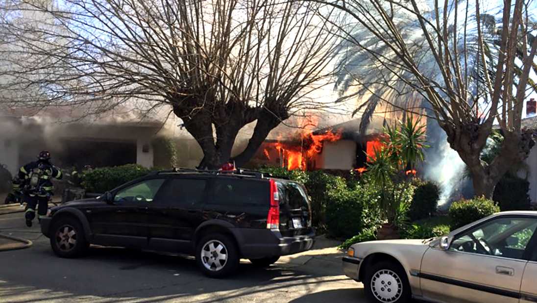 House fire displaces 12 people in Sacramento