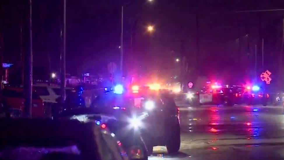 2 hospitalized after shooting in Sacramento, police say