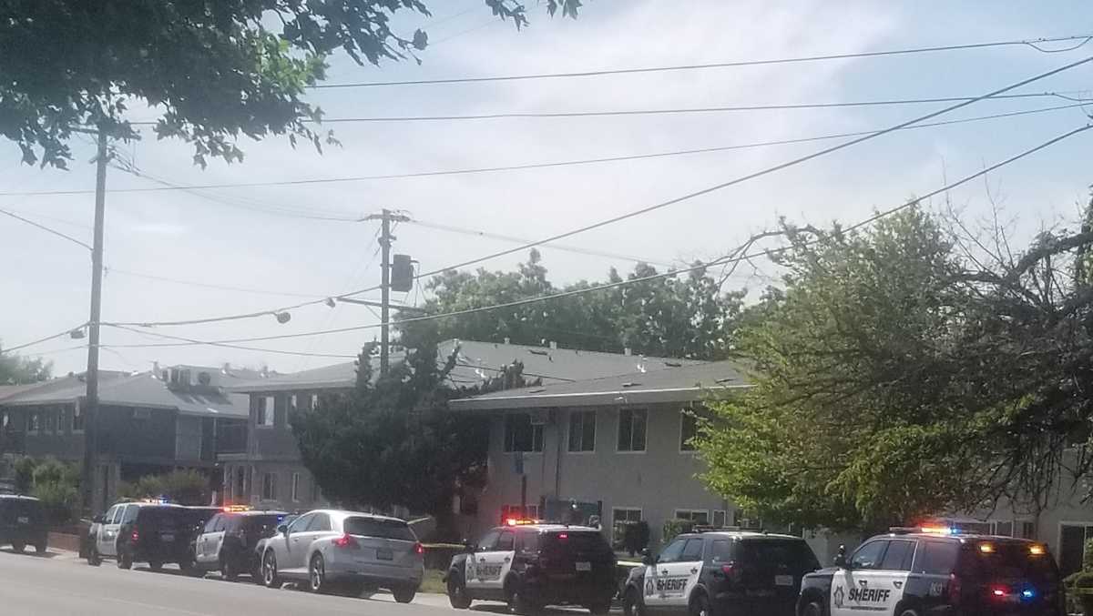 Suspect arrested after hourslong standoff at Sacramento apartments