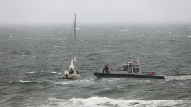 sagamore&#x20;beach&#x20;boat&#x20;mayday&#x20;call