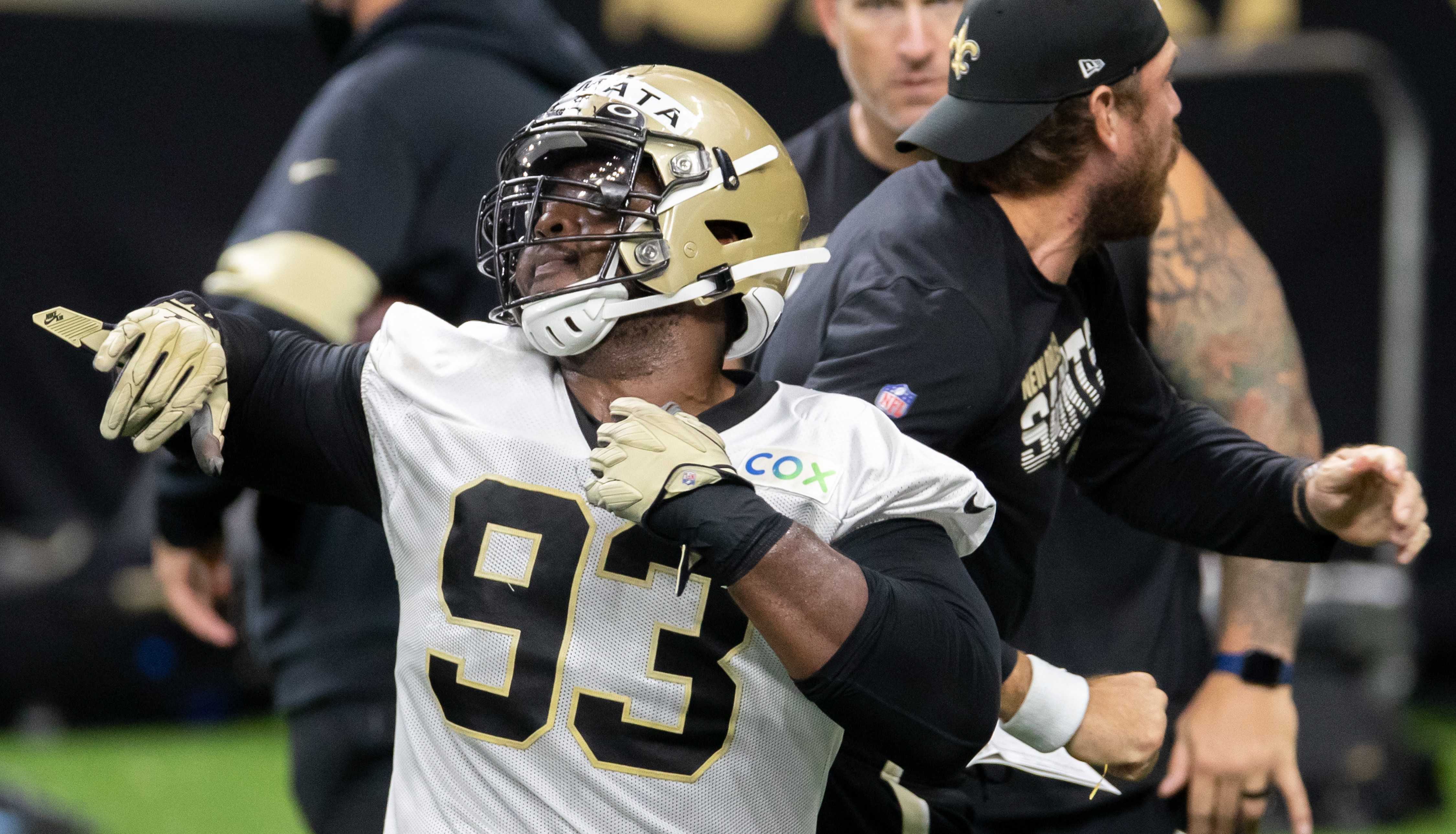 PHOTO GALLERY: Saints Practice In The Superdome Saturday Night