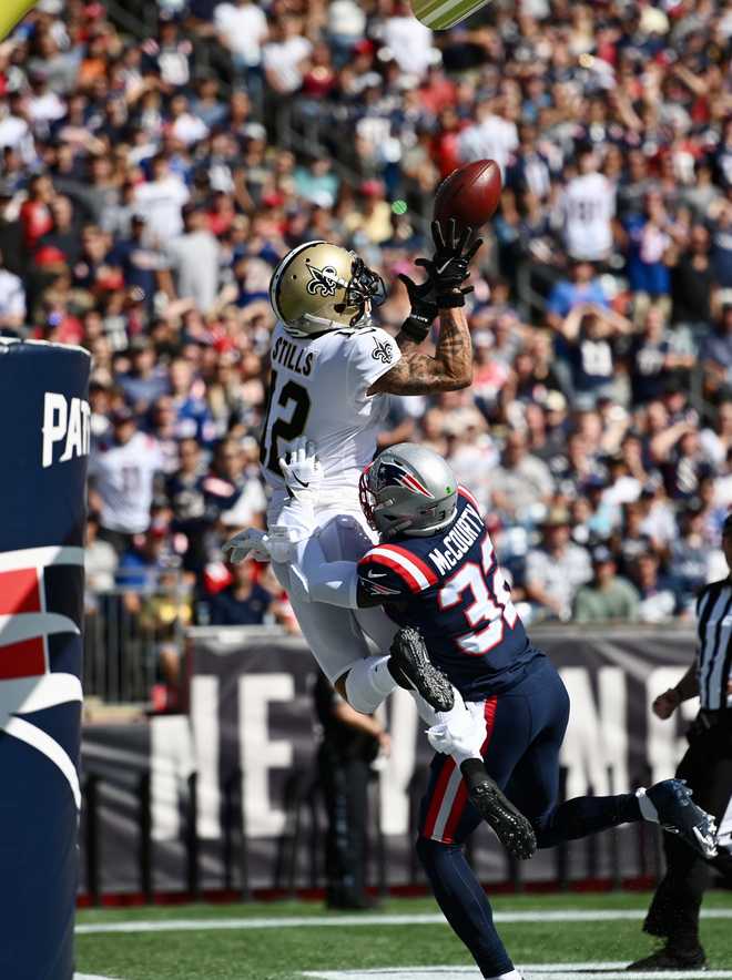 PHOTO GALLERY: Saints beat Patriots 28-13