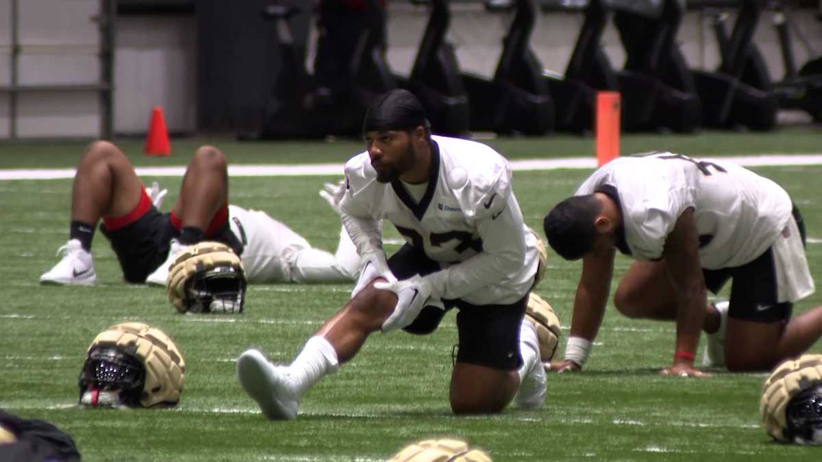 Saints begin mini-camp