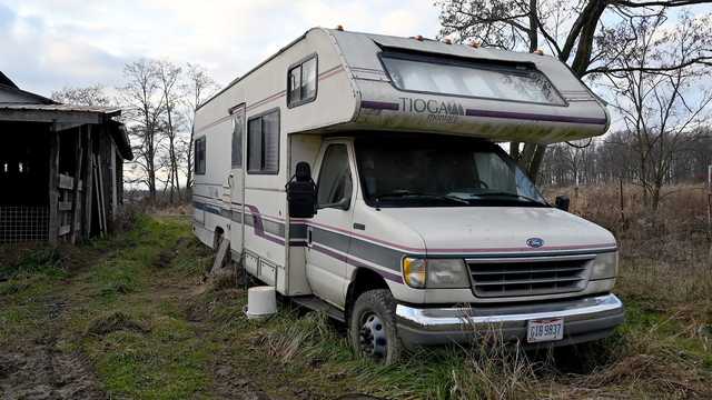 Sheriff: Salem man found living with dead wife for 6-years in RV - Vimarsana News