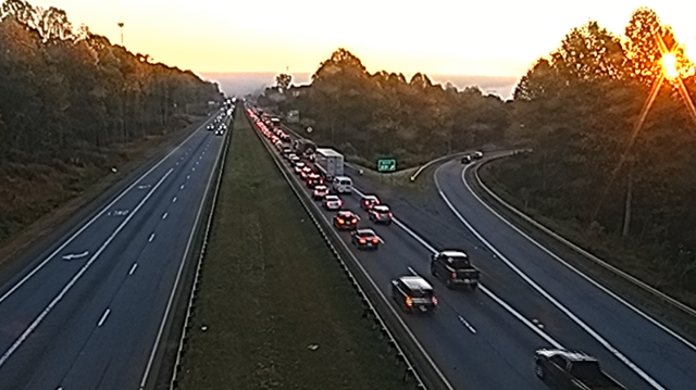 Salem Parkway crash closes 2 travel lanes for Thursday drive - Vimarsana News
